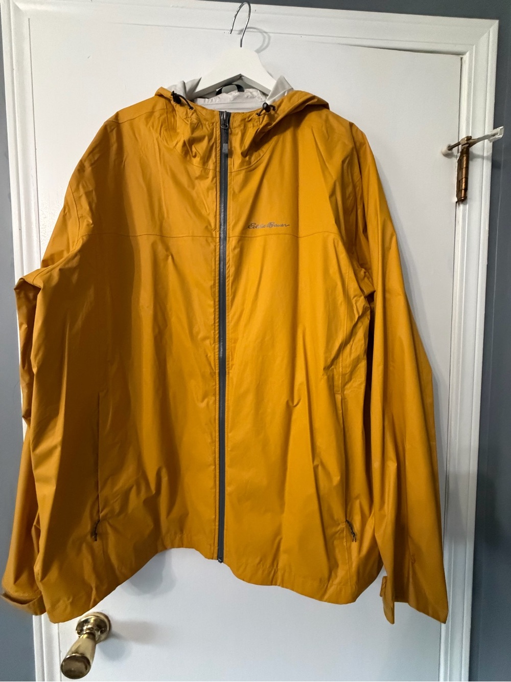 Eddie Bauer Men's Mustard Hooded Rain Jacket